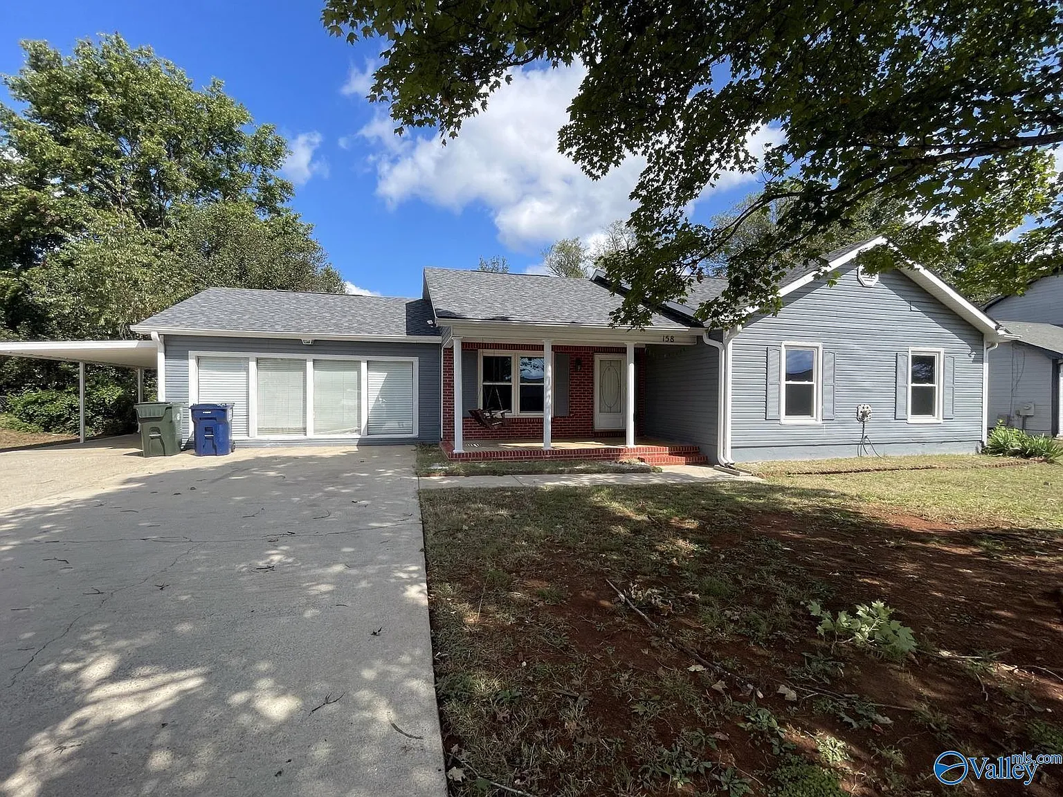 3 bed, 2.0 bath, 1920 sqft, $1,800 — Photo 1