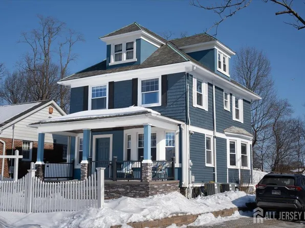 554 Barron Ave, Woodbridge, NJ 07095