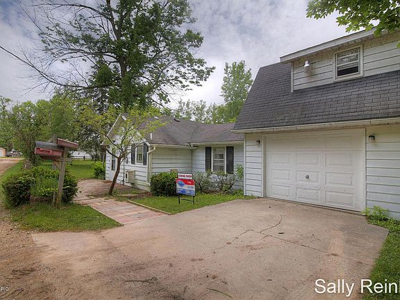 2nd image of 13228 Nielsen Dr