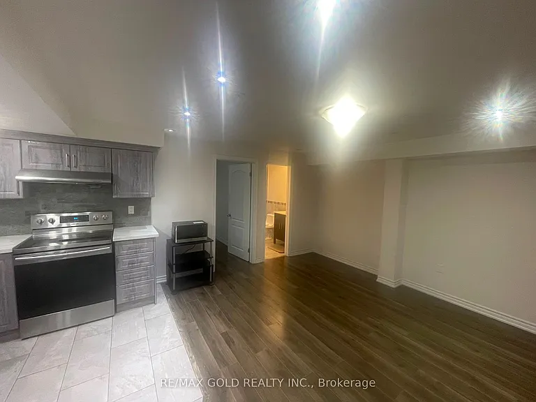 20 Kincaid Ln #BASEMENT — Photo 15