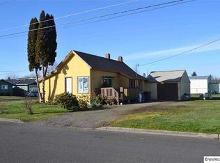 491 S 9th St, Lebanon, OR 97355