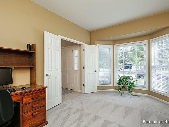5th image of 39W396 W Mallory Dr