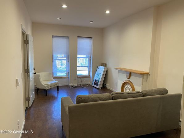 416 Clinton Ave #1, Albany, NY 12206