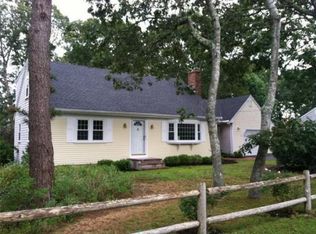 15 Hawthorne Rd, Yarmouth Port, MA 02675
