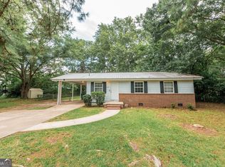 1717 Kings Chapel Rd, Perry, GA 31069