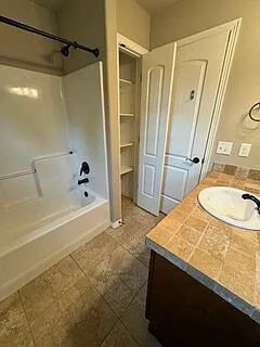 433 N Drewrys Bluff Dr — Photo 14