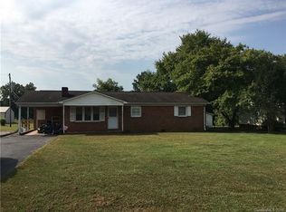 133 Mountain View Rd, Bessemer City, NC 28016