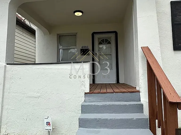 4051 Taft Ave — Photo 2
