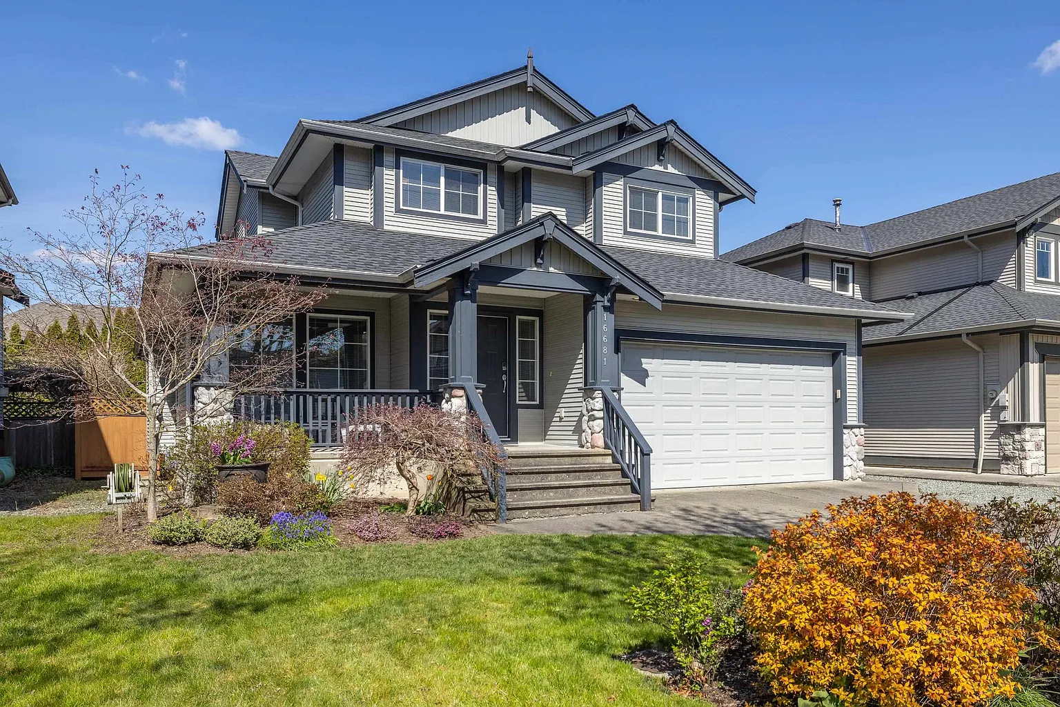 16681 62a Ave photo 1