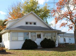 947 N 2050 East Rd, Shelbyville, IL 62565