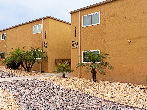 2nd image of 3119 Valle Ave #5