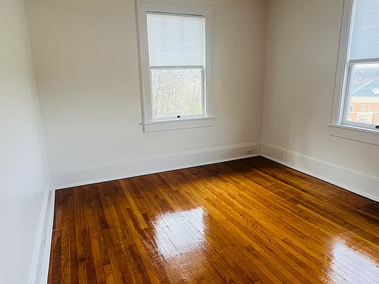 812 Tyler Ave #6 — Photo 8