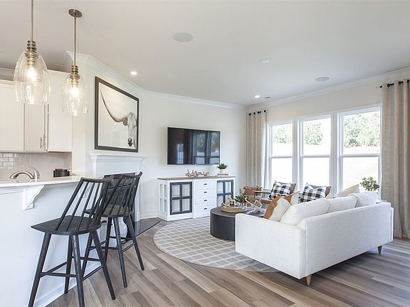 5th image of 105 Pelsett Street Sq Lot 64
