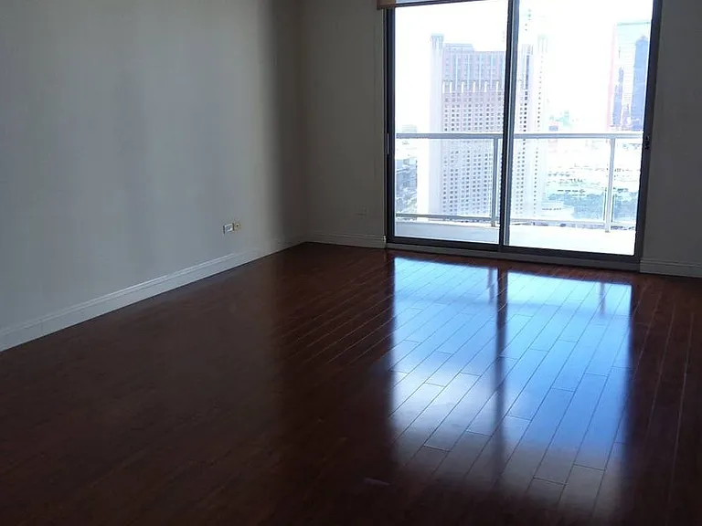 200 W Sahara Ave #2803 — Photo 2