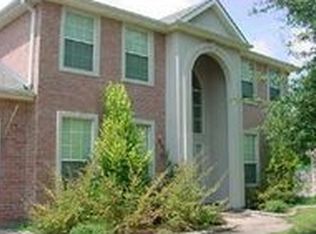225 Stonehaven Dr, Belle Chasse, LA 70037