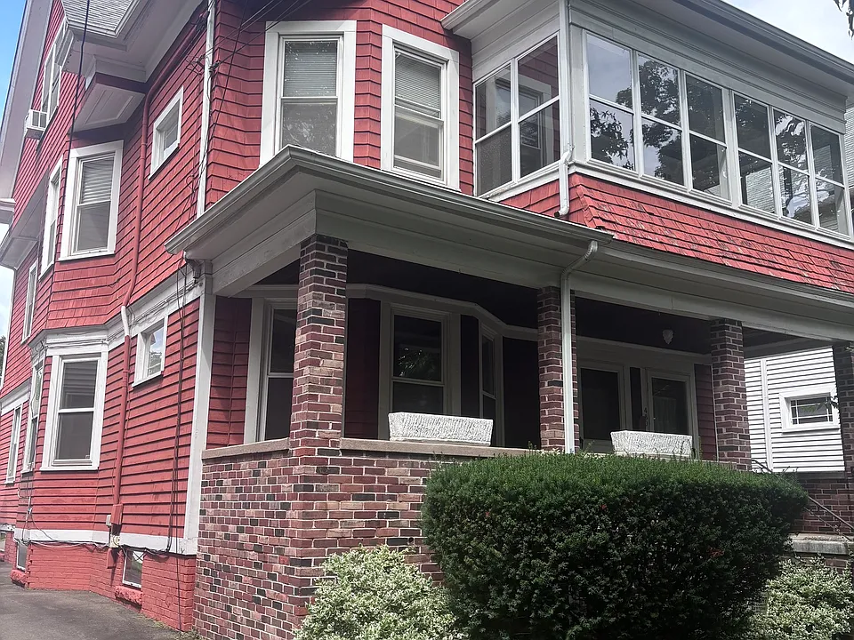 428 Central Ave