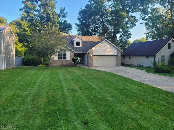 1271 Tupelo Ln, West Salem, OH 44287