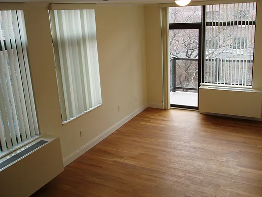 Rented by NCR Real Estate | media 25