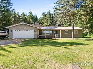 7945 E Garfield Rd, Hesperia, MI 49421