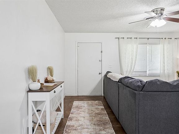 3rd image of 6126 16TH STREET