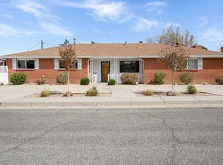 6917 Las Animas Ave NE, Albuquerque, NM 87110