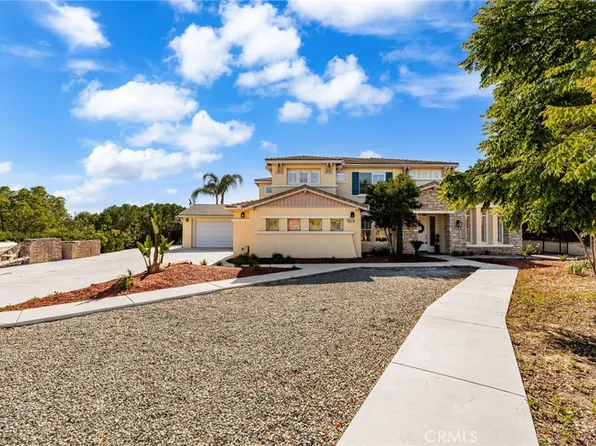 18660 Sunset Knoll Dr, Riverside, CA 92504