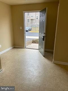 2nd image of 42304 Shoover Sq