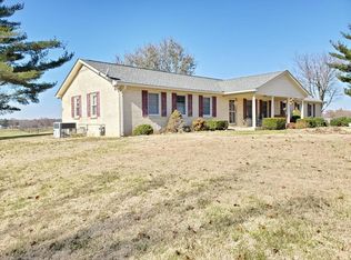 6777 Cherry Creek Rd, Cookeville, TN 38506