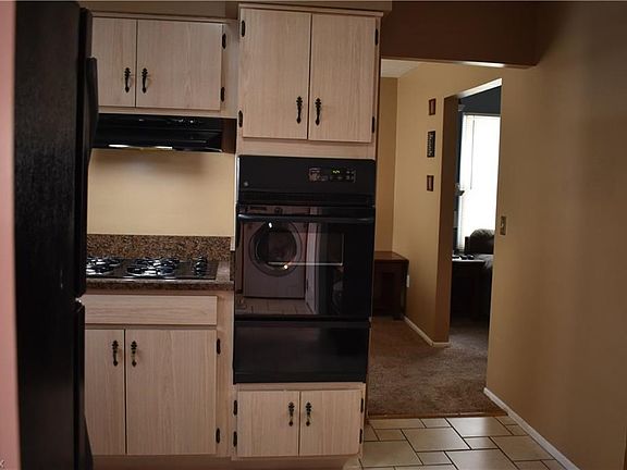 5th image of 8206 Rushton Dr