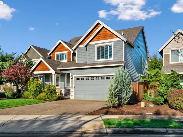 12721 Cottonwood Ave, Oregon City, OR 97045