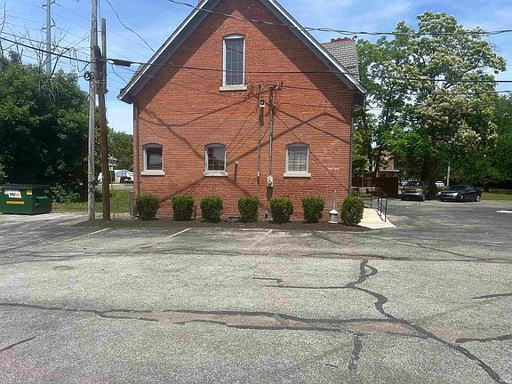 5th image of 2417 Spy Run Ave
