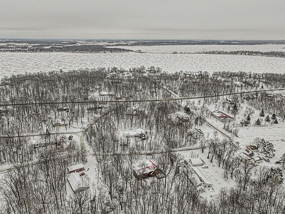 4th image of 330 Birchwood Rd NW