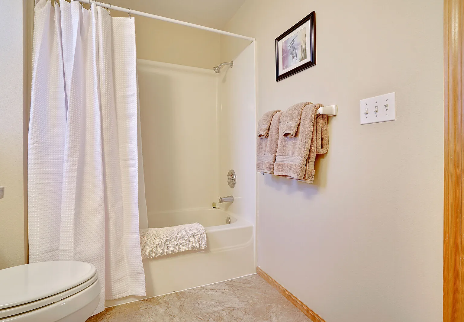 731 Elm St SW — Photo 4