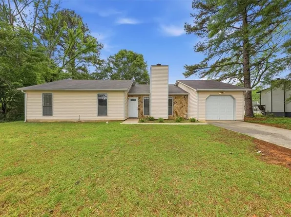 608 Crestmont Ct, Jonesboro, GA 30238