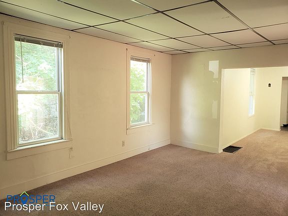 5th image of 828 Woodland Ave