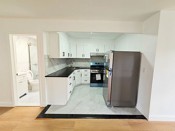 3rd image of 5974 Fresh Pond Rd Floor 2