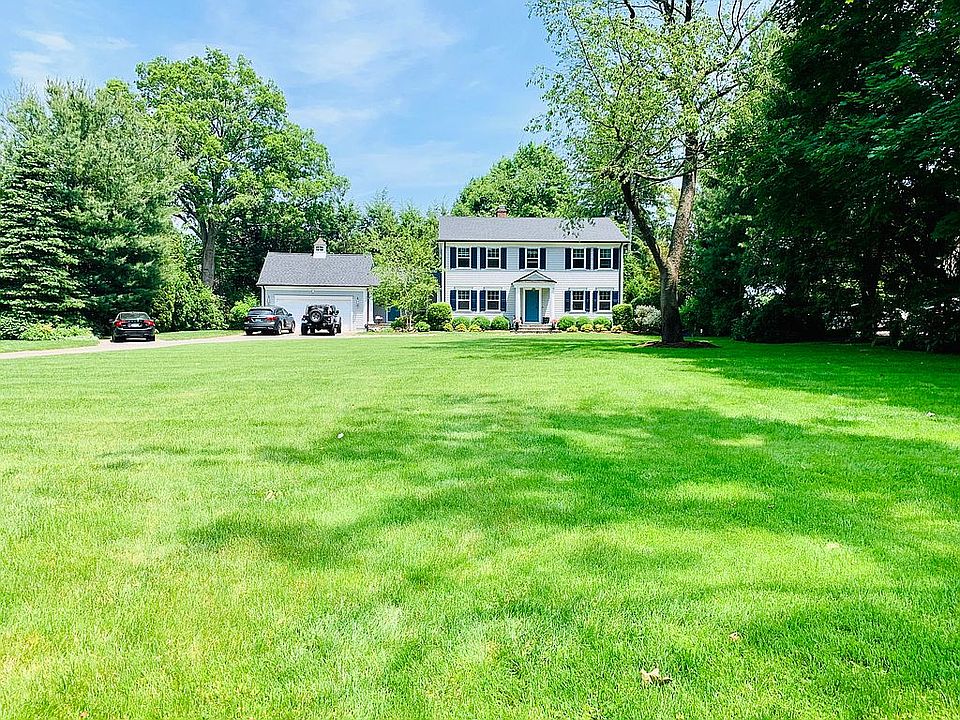 2nd image of 27 Pine Hill Ave