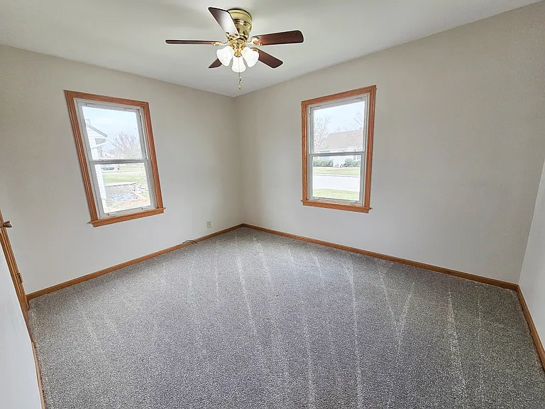 133 Concord Ave — Photo 11