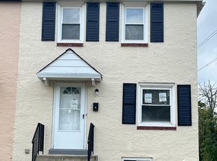 46 Foster Ave, Sharon Hill, PA 19079