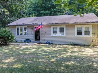 46 Botsford Hill Rd, Newtown, CT 06470