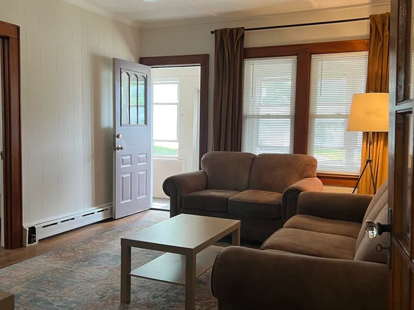 5 Clark St #5, Saratoga Springs, NY 12866