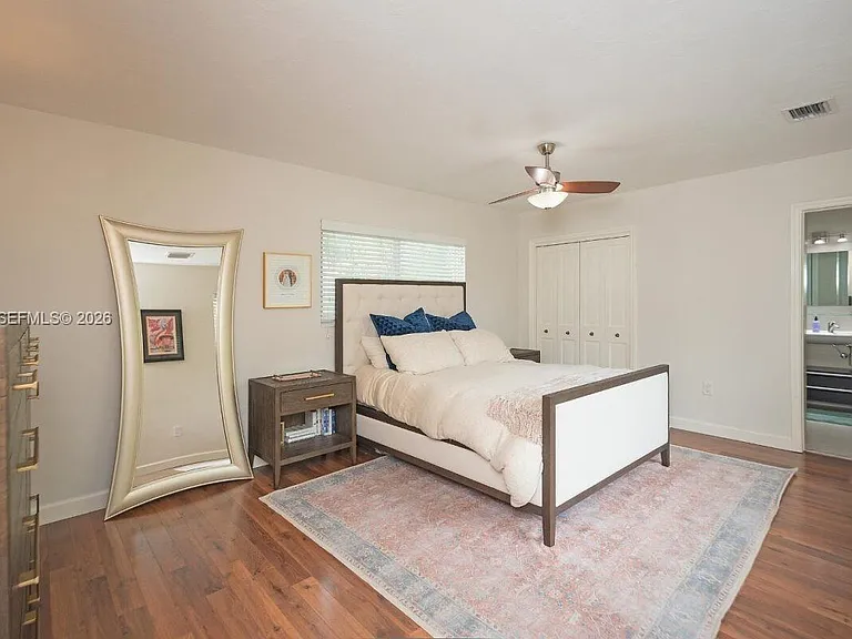 423 Alhambra Cir — Photo 15