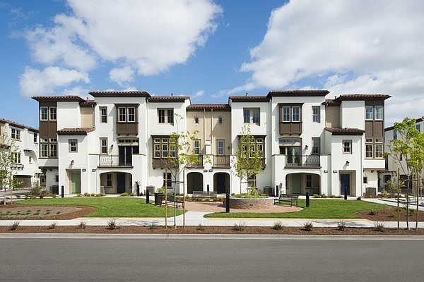 1st image of 104 Evandale Ave