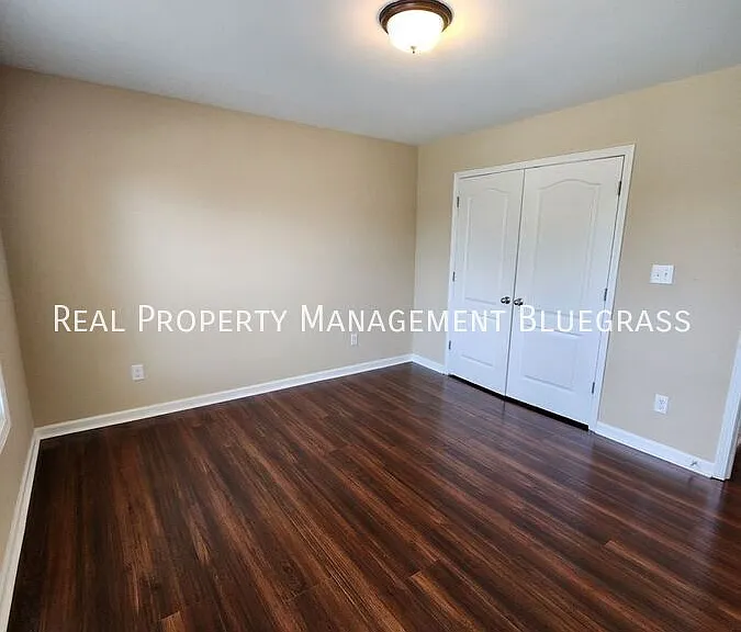 1006 Sugarbush Trl — Photo 16