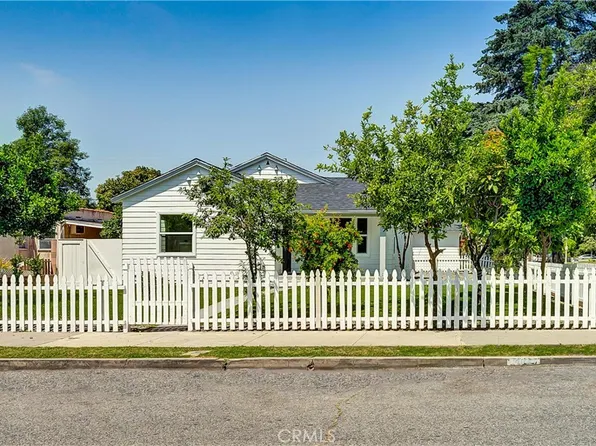 904 Kilson Dr, Santa Ana, CA 92701