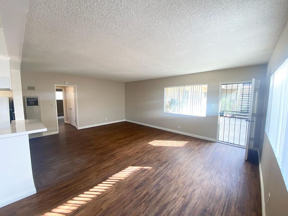 4625 Apartment Rentals - Long Beach, CA | Zillow