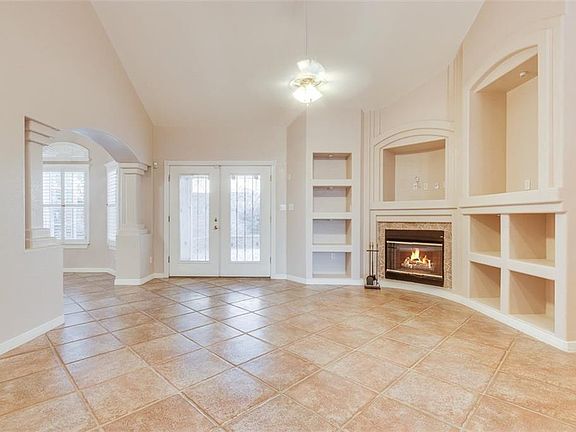 5th image of 12359 Cora Viescas Ln