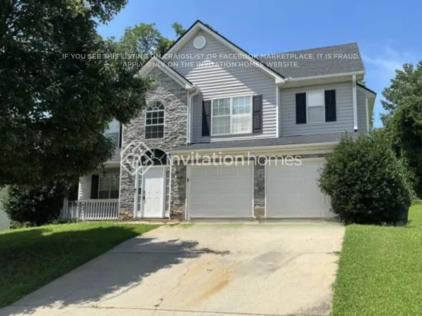 5941 Colonnade Dr, Rex, GA 30273