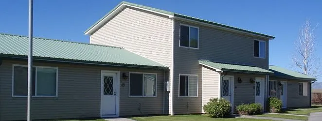 2 bed, 753 sqft, $225 — Photo 3