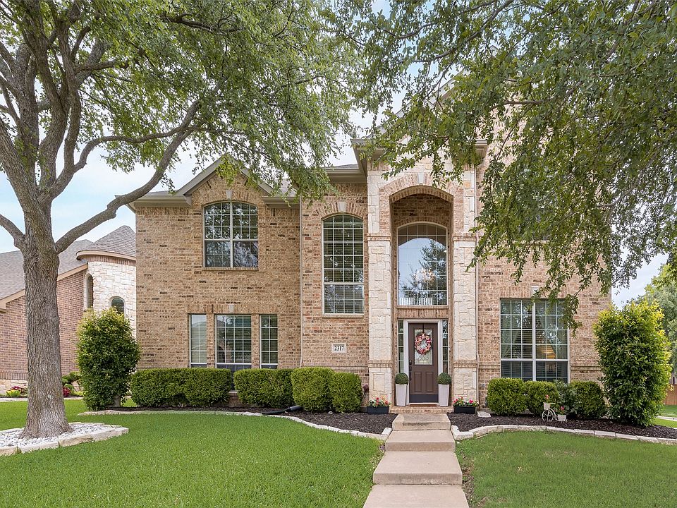 1st image of 2317 Watercrest Dr